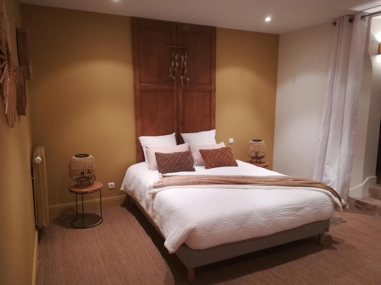 Chambre D'Hotes Les Rives De La Tronne Мер Экстерьер фото